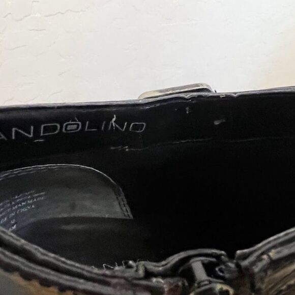 Bandolino Leather upper black booties. Size 6 M - Picture 6 of 8